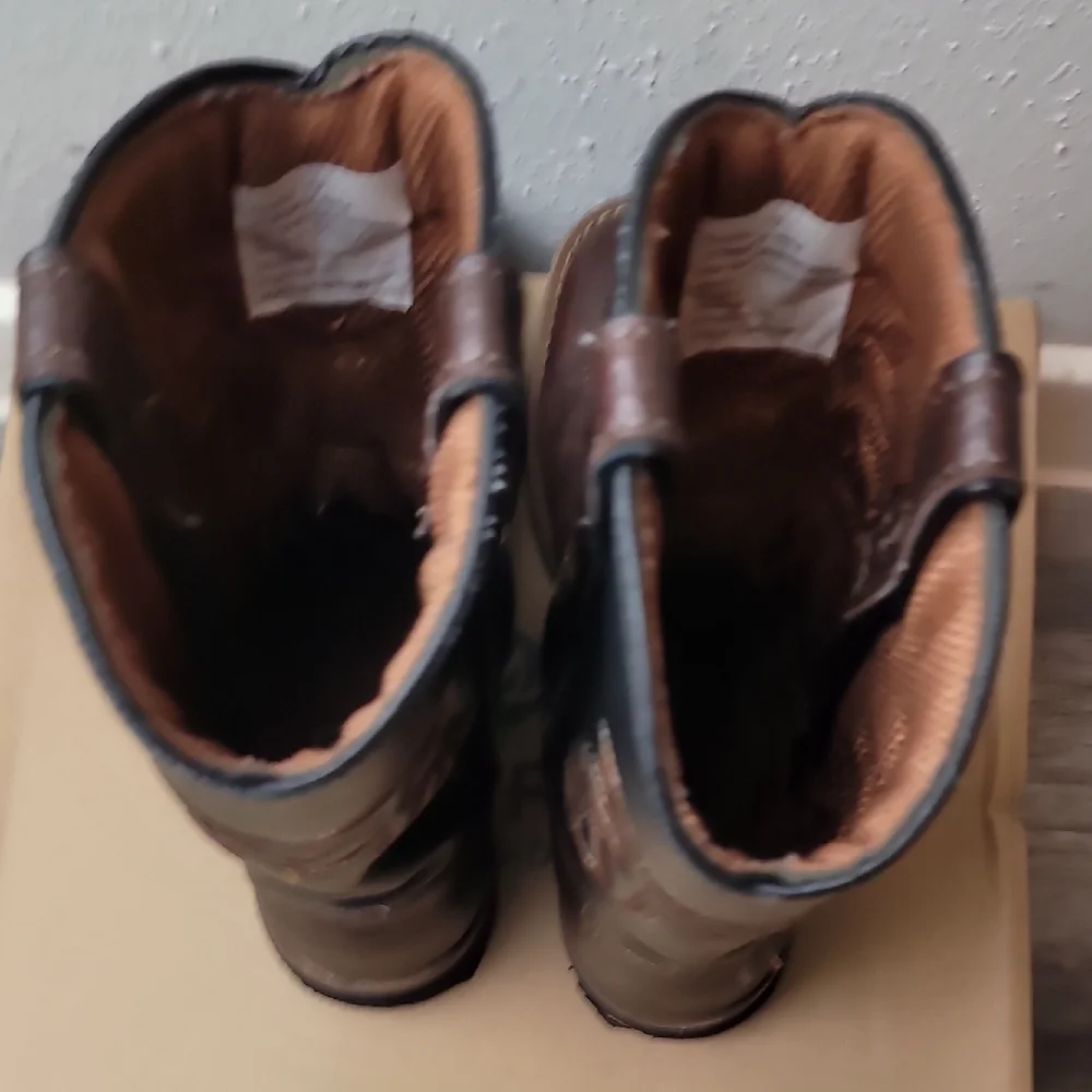 Boys Austin Black and Brown Western Boots Size 13y